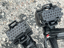 Cargar imagen en el visor de la galería, 115 100 hp Mercury ENGINE HARNESS electrical 892579T13 four stroke EFI