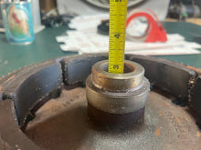 Cargar imagen en el visor de la galería, 150 175 200 hp Mercury 817632c FLYWHEEL 37-25149 two stroke v6 EFI 105 135 140 hp 817632A12