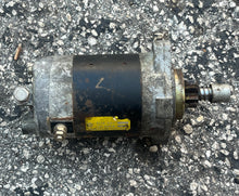 Cargar imagen en el visor de la galería, DT 150 175 200 DF 60 70 HP Suzuki Starter Motor 31100-87d10 two stroke TESTED