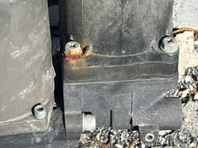 Load image into Gallery viewer, DF 70 60 90 100 115 140 HP Suzuki 38100-90J01 PTT trim pump four stroke TESTED 2002