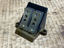 Load image into Gallery viewer, 40 50 hp Nissan Tohatsu 3c8021000 reed Intake 3e3021000 two stroke 2002-2005