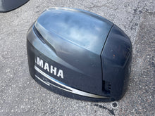 Cargar imagen en el visor de la galería, f 115 hp Yamaha TOP COWLING 68V-42610-10-8D four stroke 2002-2011 68V-42610-14-00 68V-42610-13-00 68V-42610-12-00 68V-42610-12-8D 68V-42610-11-8D 68V-42610-10-8D