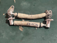 Cargar imagen en el visor de la galería, 150 175 200 hp Yamaha HPDI Fuel Delivery Pipe 3 & 4 68F-13973-00-00 68F-13974-10-00 two stroke