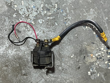 Cargar imagen en el visor de la galería, 50 40 hp Yamaha Mercury STARTER RELAY 6G1-81941-10-00 SOLENOID 825096 four stroke