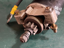 Lade das Bild in den Galerie-Viewer, f 25 hp Yamaha 65W-81800-01-00 STARTING MOTOR ASSY starter FOUR STROKE oem 2000-04 25 HP