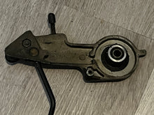 Load image into Gallery viewer, 135 150 175 200 hp Mercury THROTTLE LEVER 41022 41095T 410952 CONTROL ROD 814929 CAM 815539T two stroke 1992-1996