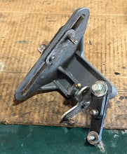 Load image into Gallery viewer, BF 150 135 24628-ZY6-000 SHIFT LINK BRACKET w 17931-ZY6-000 THROTTLE ARM 2004-up FOUR STROKE