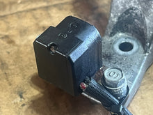 Load image into Gallery viewer, vf 90 75 hp Yamaha 6FP-85561-00-00 MAGNETO BASE 2017-2022 PULSER COIL 6CB-85580-00-00 four stroke