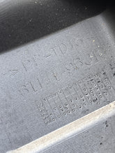 Load image into Gallery viewer, DF 175 150 200 hp Suzuki OIL PAN cover 61141-96J12-0EP 61131-96J12-0EP four stroke 2013, 2006-2024 superseded 61141-96J13-0EP 61131-96J13-0EP