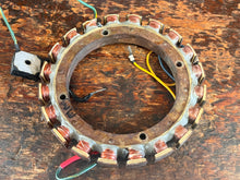 Cargar imagen en el visor de la galería, 85 90 115 125 hp Force FA615095 Superseded by 888792 - STATOR ASSY F658095 300-888792 two stroke Mercury