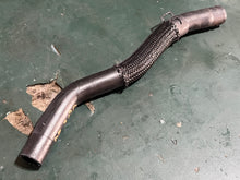 Cargar imagen en el visor de la galería, DF 200 hp Suzuki BREATHER HOSE cylinder head 11174-96J00 FOUR STROKE 2015-2019 some compatibility 150 175 hp