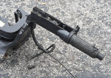 Cargar imagen en el visor de la galería, 6 5 8 hp Johnson Evinrude 0440169 STEERING BRACKET & 0336156 ARM 1992-2004 two stroke 0335892 stern bracket strd 0335891 port