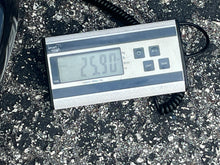 Load image into Gallery viewer, 225 hp Yamaha TOP COWLING 60Y-42610-00-NA two stroke HPDI vmax