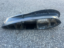 Load image into Gallery viewer, f 150 hp Yamaha midsection EXTENSION SPACER 5” 63P-45211-00-8D four stroke 2004-2024