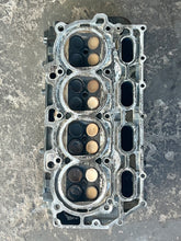Lade das Bild in den Galerie-Viewer, f 150 hp Yamaha CYLINDER HEAD ASSY 63P-11110-11-9S 63P-10 four stroke 2015-2025