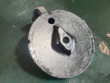 Cargar imagen en el visor de la galería, 90 - 250 hp Johnson Evinrude 327640 327842 327840 TRIM TAB two stroke