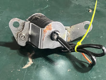 Load image into Gallery viewer, DT 65 hp Suzuki CHOKE SOLENOID 38600-95555 two stroke 1985-1992