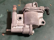 Cargar imagen en el visor de la galería, DT 150 175 200 225 Suzuki starter valve assy 13400-87D12 NLA two stroke 90 100 compatible