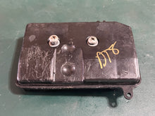 Cargar imagen en el visor de la galería, DT 8 Suzuki 13812-98100 SILENCER COVER also 5 hp, 13811-98100 SILENCER CASE two stroke OEM