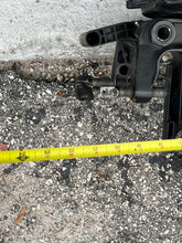 Load image into Gallery viewer, 8 9.9 15 hp Mercury SWIVEL BRACKET 3402-8831A8 3402-8831T08 SWIVEL HEAD 42213A24 CLAMPS 3404-8894A8 port 3403-8892A6 strbd Two Stroke 2 Cylinder