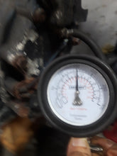 Cargar imagen en el visor de la galería, other 70 hp Tohatsu Nissan POWERHEAD CYLINDER & CRANK CASE ASSEMBLY 360011001 two stroke two cylinder 1986-2002