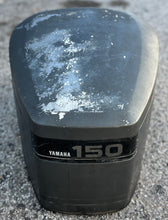 Lade das Bild in den Galerie-Viewer, 150 hp Yamaha 6R2-42610-71-EK top cowl Two Stroke v6 1992-93