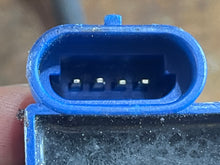 Cargar imagen en el visor de la galería, Force 114-7509 cdi ignition coil 6” cord 4-pin 827509T7 827509A8 30-300 hp