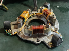 Load image into Gallery viewer, 90 80 hp Tohatsu Nissan COIL PLATE 3B7061030 stator 2002 two stroke 3B7061231 3B7061200 90A2 M80A