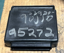 Cargar imagen en el visor de la galería, DF 115 hp Suzuki ECU Control Unit 33290-90j10 f8t95272 four stroke 90 100 hp compatibility Superseded by 33920-90J94 33920-90j00