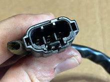 Cargar imagen en el visor de la galería, DT 200 150 HP efi Suzuki 32800-92E30 Regulator Rectifier ASSY 1998-2003