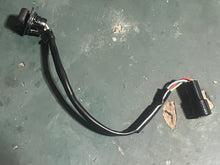 Load image into Gallery viewer, f 150 hp Yamaha  TRIM TILT SWITCH 704-82563-42-00 69J-82563-01-00 four stroke 50 - 250 hp