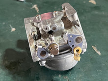 Lade das Bild in den Galerie-Viewer, 6 8 HP Yamaha carburetor with fuel pump 1984-2003 TWO STROKE 6G1-24412-01-00 6G1-14301-01-00
