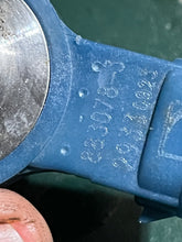 Load image into Gallery viewer, 135 150 175 HP Mercury Air injector Blue 883078A3 883078 8M6001743 two stroke DFI OPTIMAX