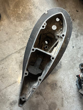 Cargar imagen en el visor de la galería, DF 115 140 hp Suzuki DRIVESHAFT HOUSING XL 25” 52111-90J12-0EP four stroke 2001-2014 also compatible with DF 90 100 models