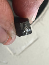 Lade das Bild in den Galerie-Viewer, refurbished bf 225 honda 20" lower unit