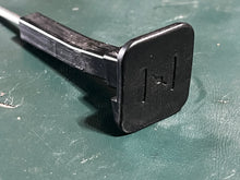 Load image into Gallery viewer, 115 hp Yamaha CHOKE KNOB 6N7-41271-00-00 two stroke 1990-2009 some 130 hp