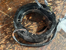 Cargar imagen en el visor de la galería, 140 hp Johnson Evinrude V4 looper STATOR 3/9 AMP 0583410 TIMER BASE 0583508 outboard some compatibility 110 120 125 130 1990-1998