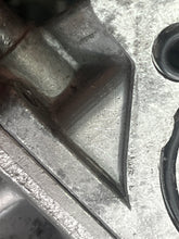 Lade das Bild in den Galerie-Viewer, sold aug2025———PARTS - 40 hp Yamaha 63D-14302-00-00 63D-00 CARBURETOR 2 middle 1995-2003 two stroke