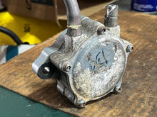 Load image into Gallery viewer, BF 130 115 16700-ZW5-004 fuel pump 1999-2006 four stroke