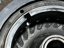 Lade das Bild in den Galerie-Viewer, 200 225 hp Evinrude FLYWHEEL ASSY 583146 583426 two stroke 1992-2002 looper carb