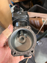 Charger l'image dans la galerie, REBUILDABLE 40 - 90 hp Tohatsu Nissan AIR COMPRESSOR 3T5B100002 two stroke 2002-2010