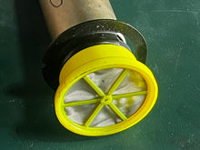 Cargar imagen en el visor de la galería, 250 225 200 150 hp Yamaha FUEL PUMP 67H-13907-00-00 Two Stroke v6 OX66 1999-2005