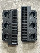 Load image into Gallery viewer, 250 225 hp Yamaha 76 degree INTAKE AIR SILENCER SET 61A-14440-03-00 (label) 61A-14440-00-00 two stroke 1992-1996