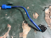 Cargar imagen en el visor de la galería, f 50 - 200 hp Yamaha SWITCH 60V-8259F-01-00 60V-8259F-00-00 four stroke