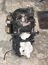 Cargar imagen en el visor de la galería, 60 50 40 hp Mercury POWERHEAD crankcase 852071T97 Two Stroke 3 Cylinder 130 cold on all cyls