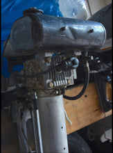 Lade das Bild in den Galerie-Viewer, 4 5.5 HP British Seagull clutch drive sailboat motor TWO STROKE 1969-79 Silver Century plus 102 cc 20 inch