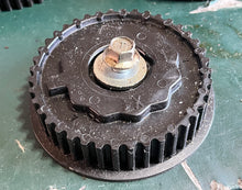 Cargar imagen en el visor de la galería, f 225 250 300 hp Yamaha GEAR DRIVEN PULLEY 6CB-11567-00-00 four stroke 2010-2020