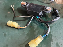 Cargar imagen en el visor de la galería, BF 200 225 hp Honda POWER TILT RELAY 38550-ZY3-A01 four stroke 2006-up