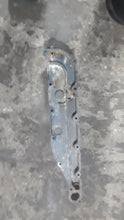 Cargar imagen en el visor de la galería, BF 90 75 hp HONDA WATER JACKET COVER 19360-ZW1-000ZA thermostat Four Stroke 1997-2006