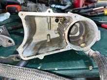 Cargar imagen en el visor de la galería, 200 hp Mercury Optimax 2.5 liter VST 859174T06 850249c1 855432T05 855427A1 855434T04 PUMP 8558432 TWO STROKE